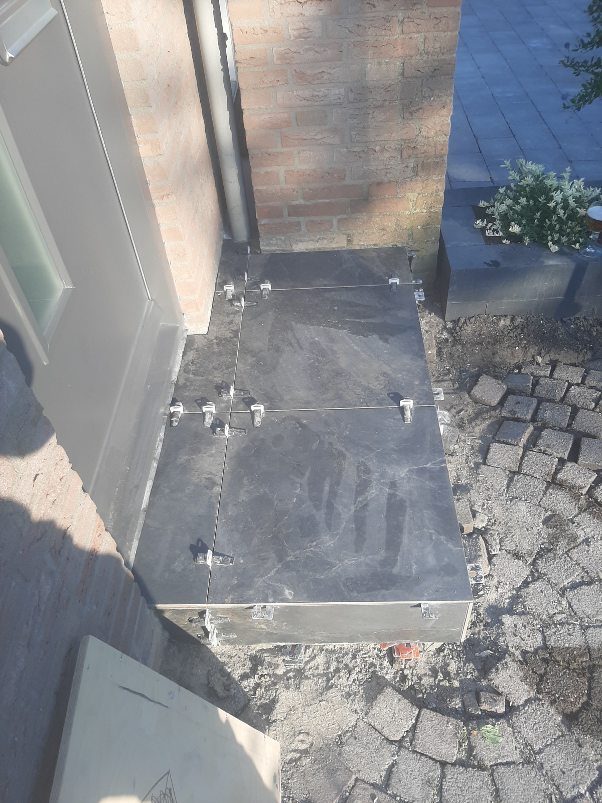 photo - Neven's tegelwerk & afbouw