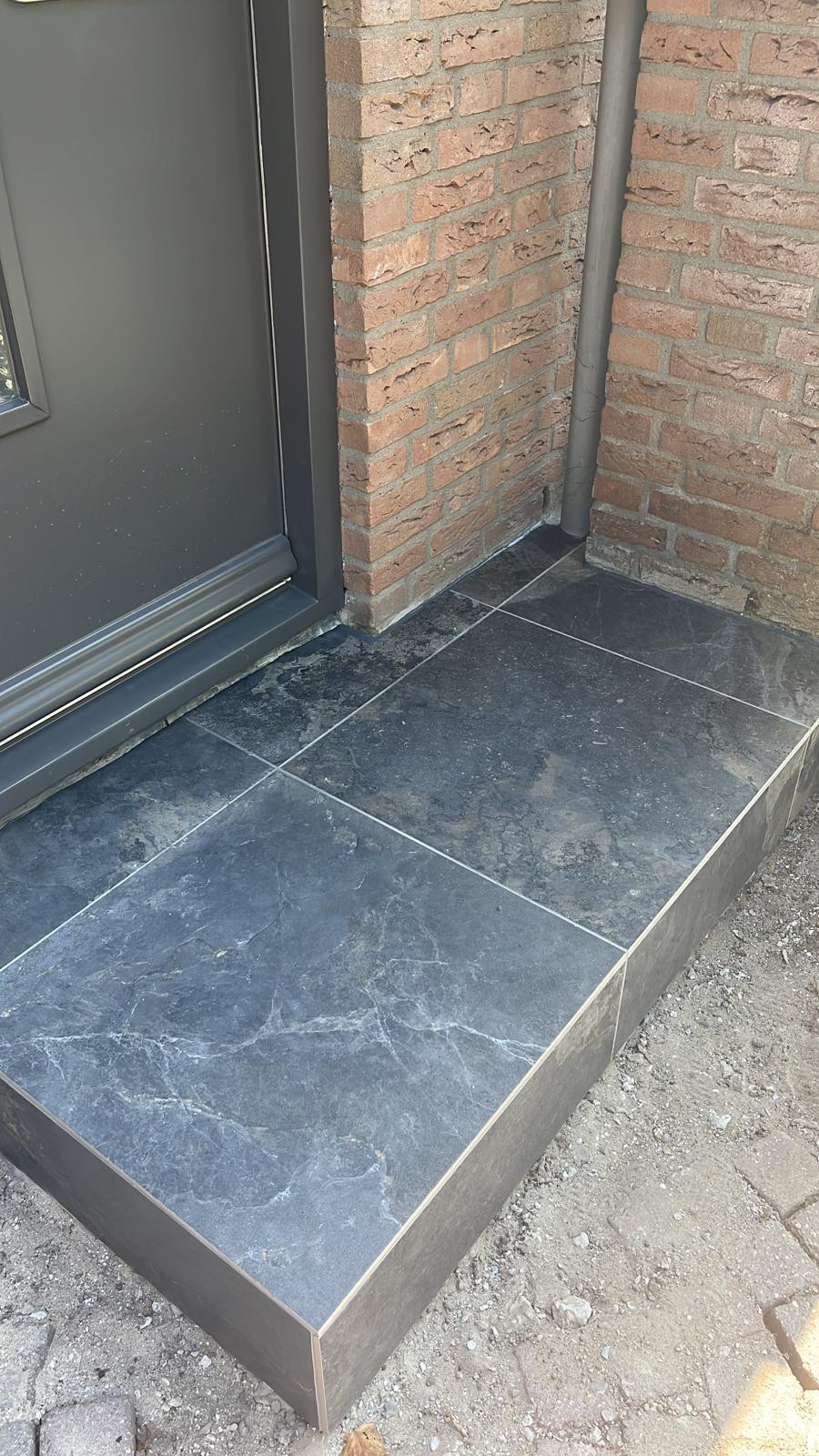 photo - Neven's tegelwerk & afbouw