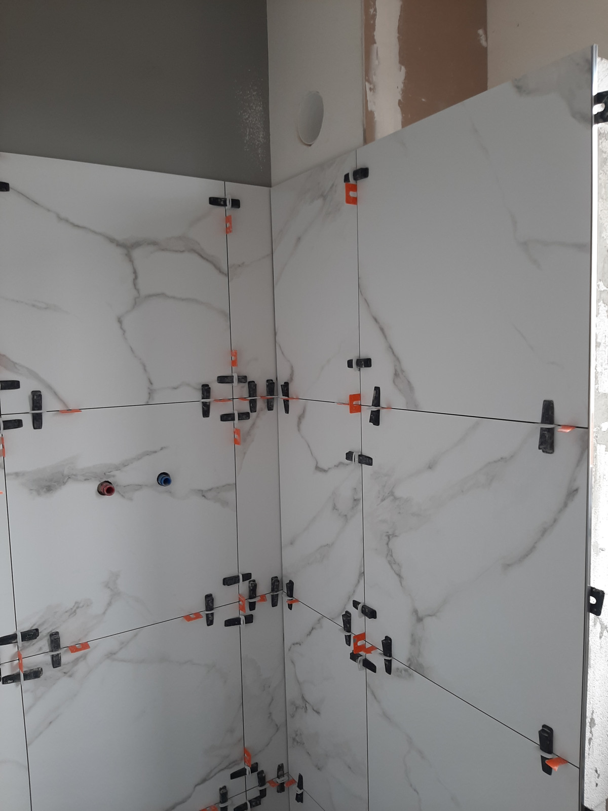 photo - Neven's tegelwerk & afbouw
